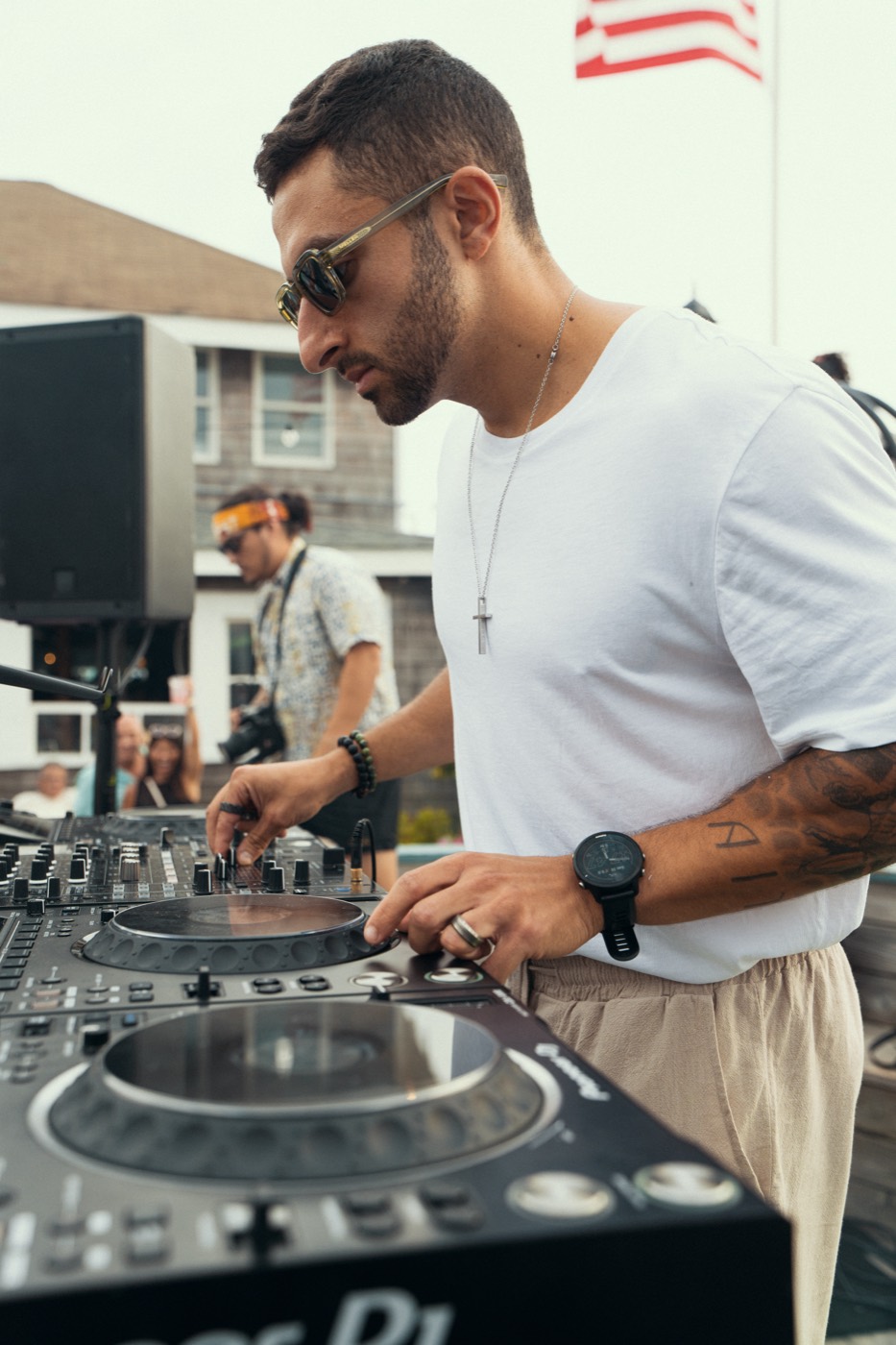 Trenches at the decks, Hideaway